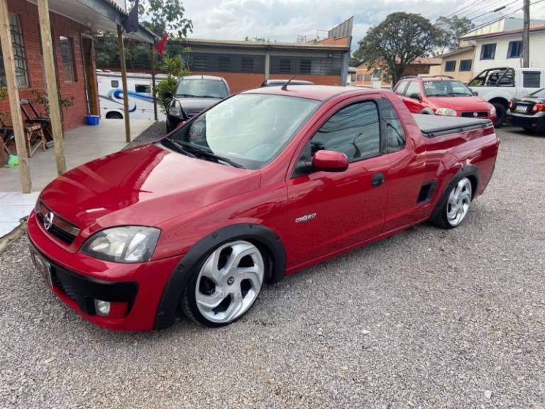 CHEVROLET - MONTANA - 2010/2010 - Vermelha - R$ 35.500,00