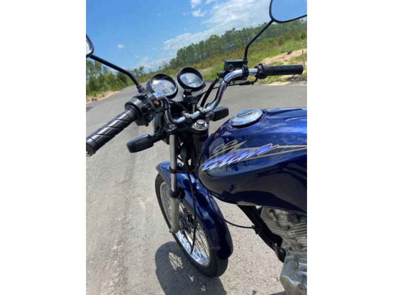 HONDA - CG 125 - 2003/2003 - Azul - R$ 7.300,00