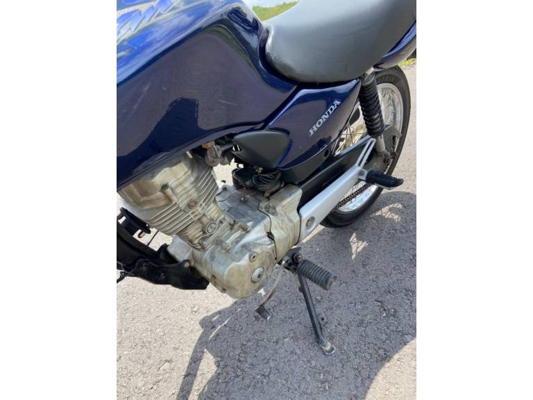 HONDA - CG 125 - 2003/2003 - Azul - R$ 7.300,00