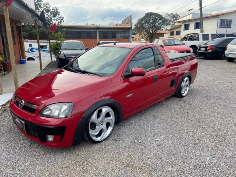 CHEVROLET - MONTANA - 2010/2010 - Vermelha - R$ 35.500,00