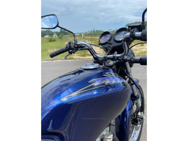 HONDA - CG 125 - 2003/2003 - Azul - R$ 7.300,00